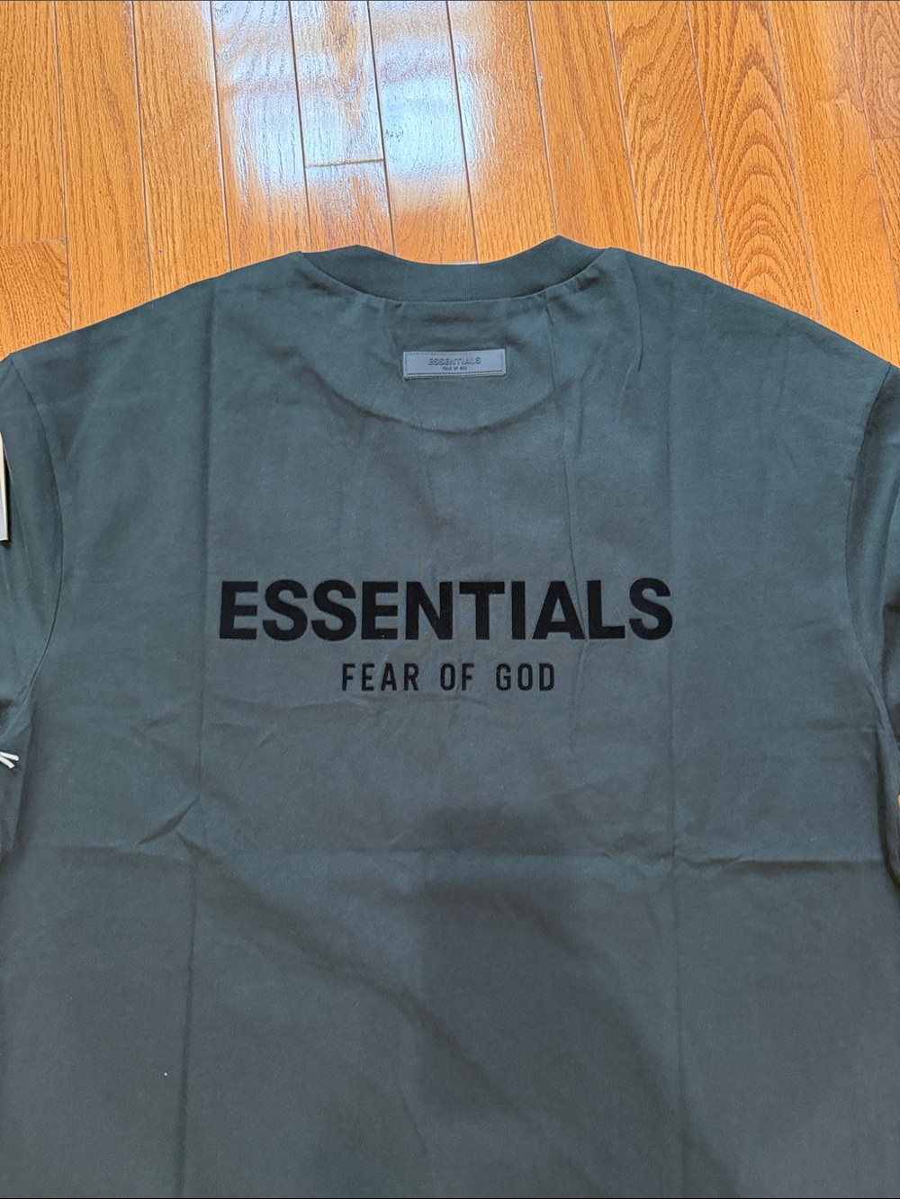 Essentials Tee - Picture 5 of 7